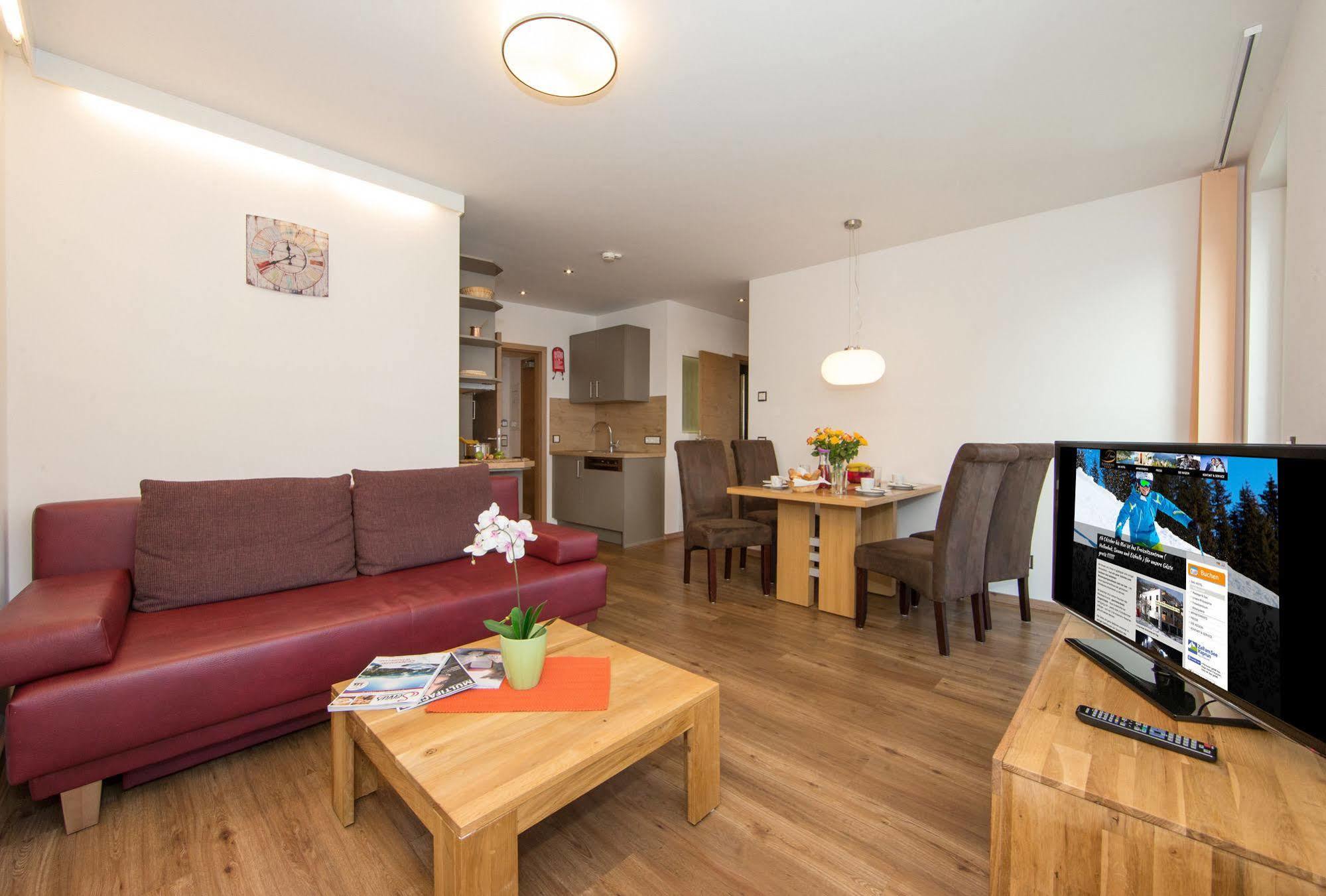 Appartement Living Schoenwies Including Zell Am See-Kaprun Summercard Buitenkant foto